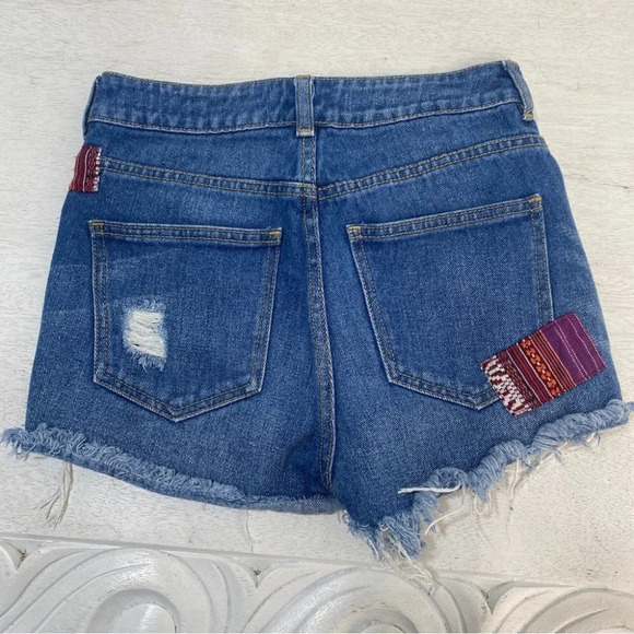 Bullhead Mom Shorts Fray Cutoff Patchwork 3 - Picture 2 of 7